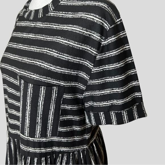 Volcom Pocket Tee T-Shirt Skater Dress Womens Size S Relaxed Striped Black White - Picture 6 of 13